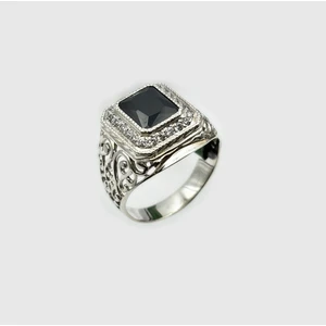 Серебряный перстень с фианитами